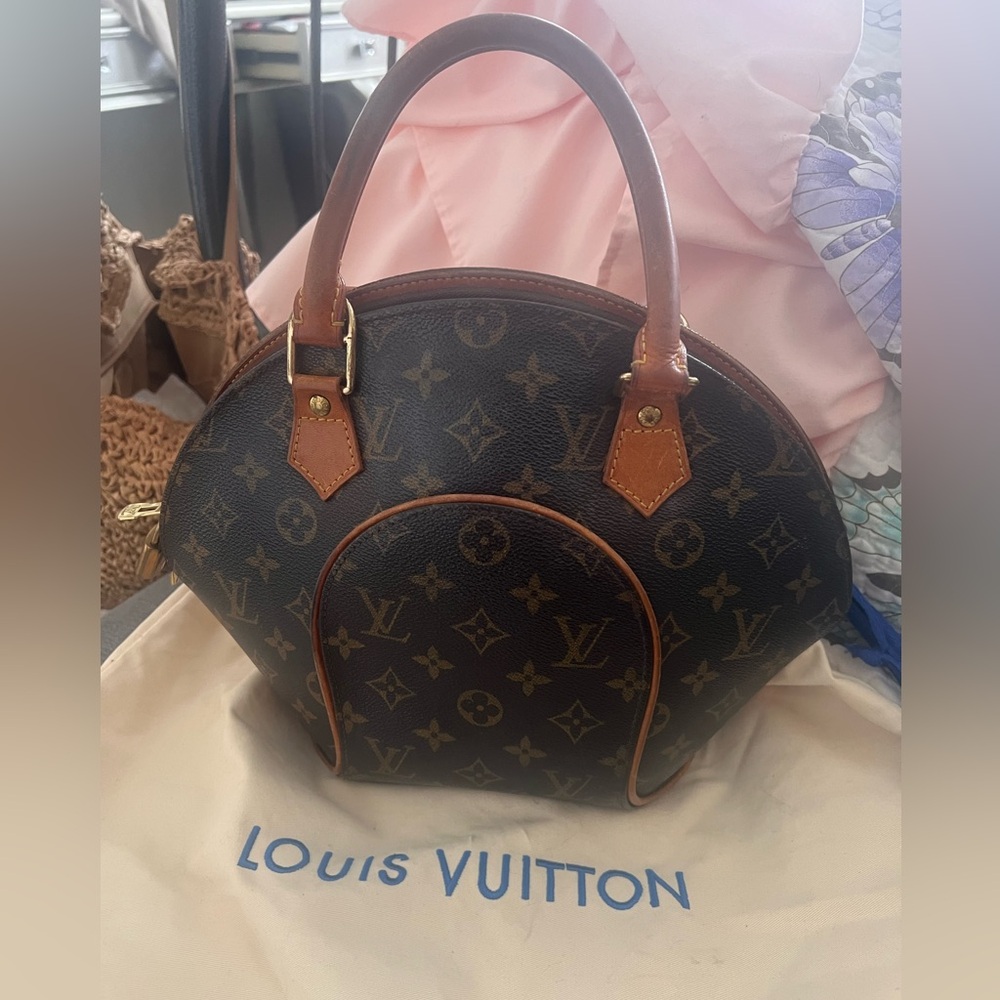 Louis Vuitton bowler bag vintage